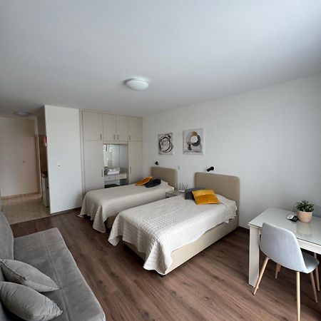 Marianna Hotel Apartments Limassol Bagian luar foto